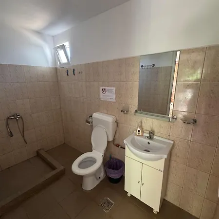 Casa Beatrice ゲストハウス コスティネシュティ